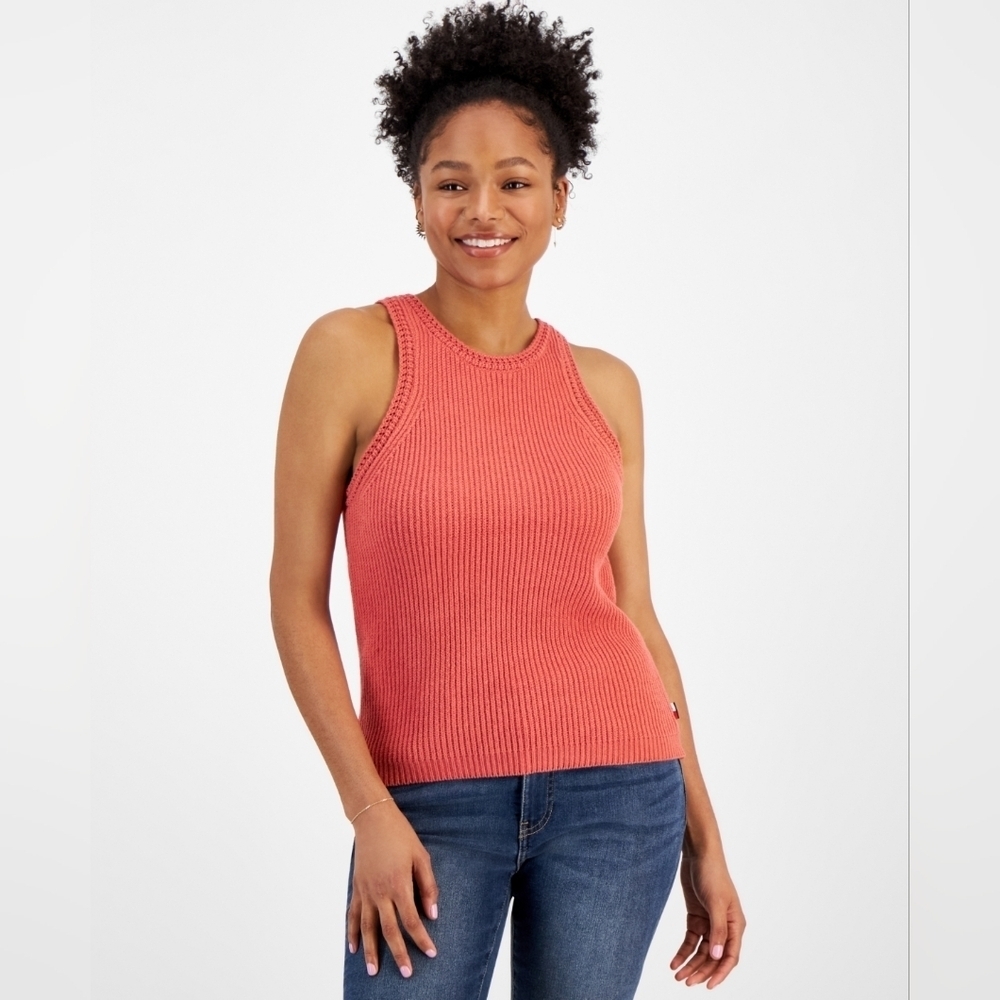 TOMMY JEANSWomen's Crochet-Trim Sleeveless Sweater